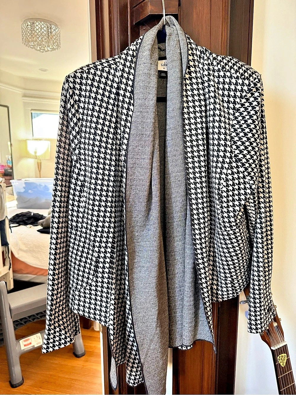 Cabi Houndstooth Blazer in Black & White XL Like New